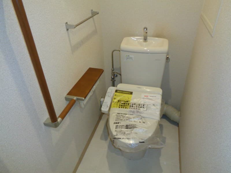 Room image 16