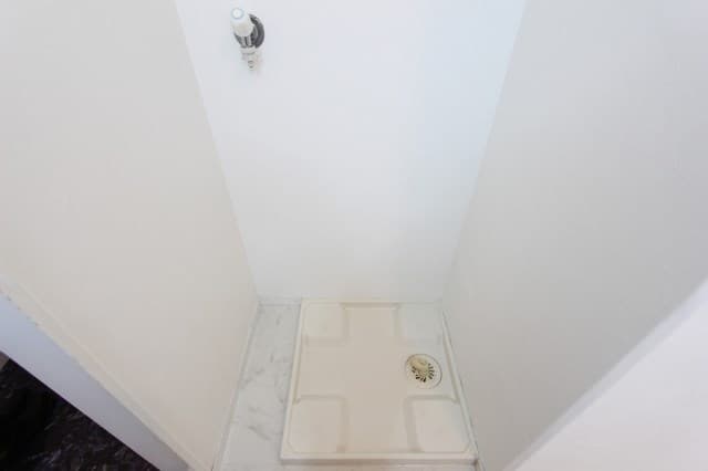 Room image 15