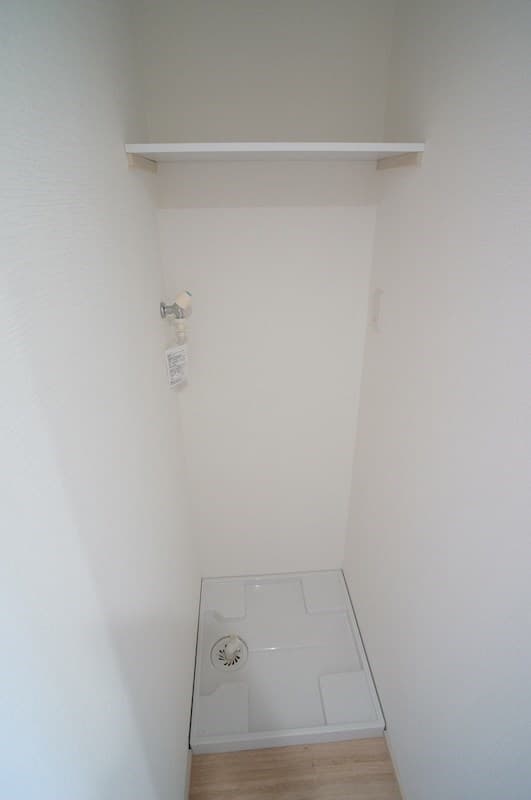 Room image 16