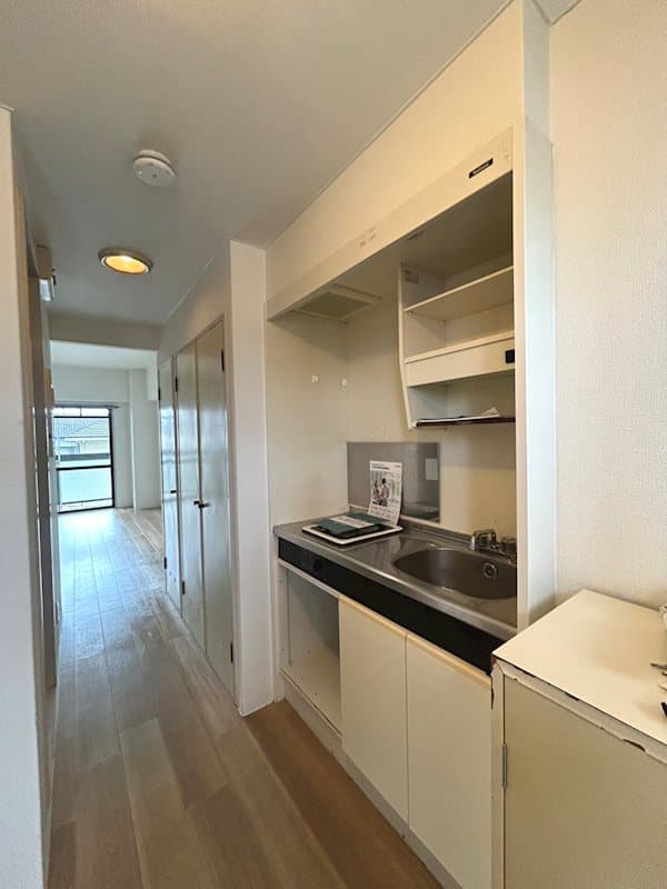 Room image 13
