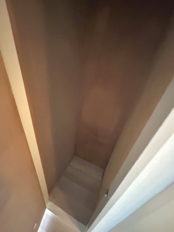Room image 15