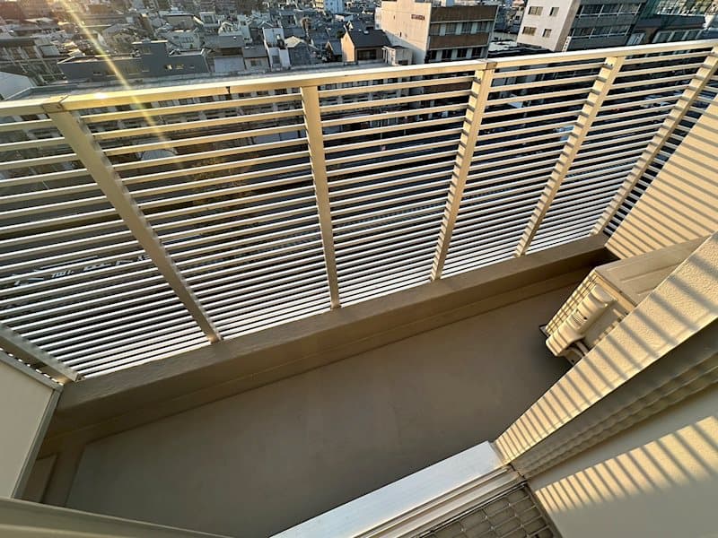 Room image 8