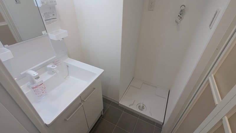 Room image 14