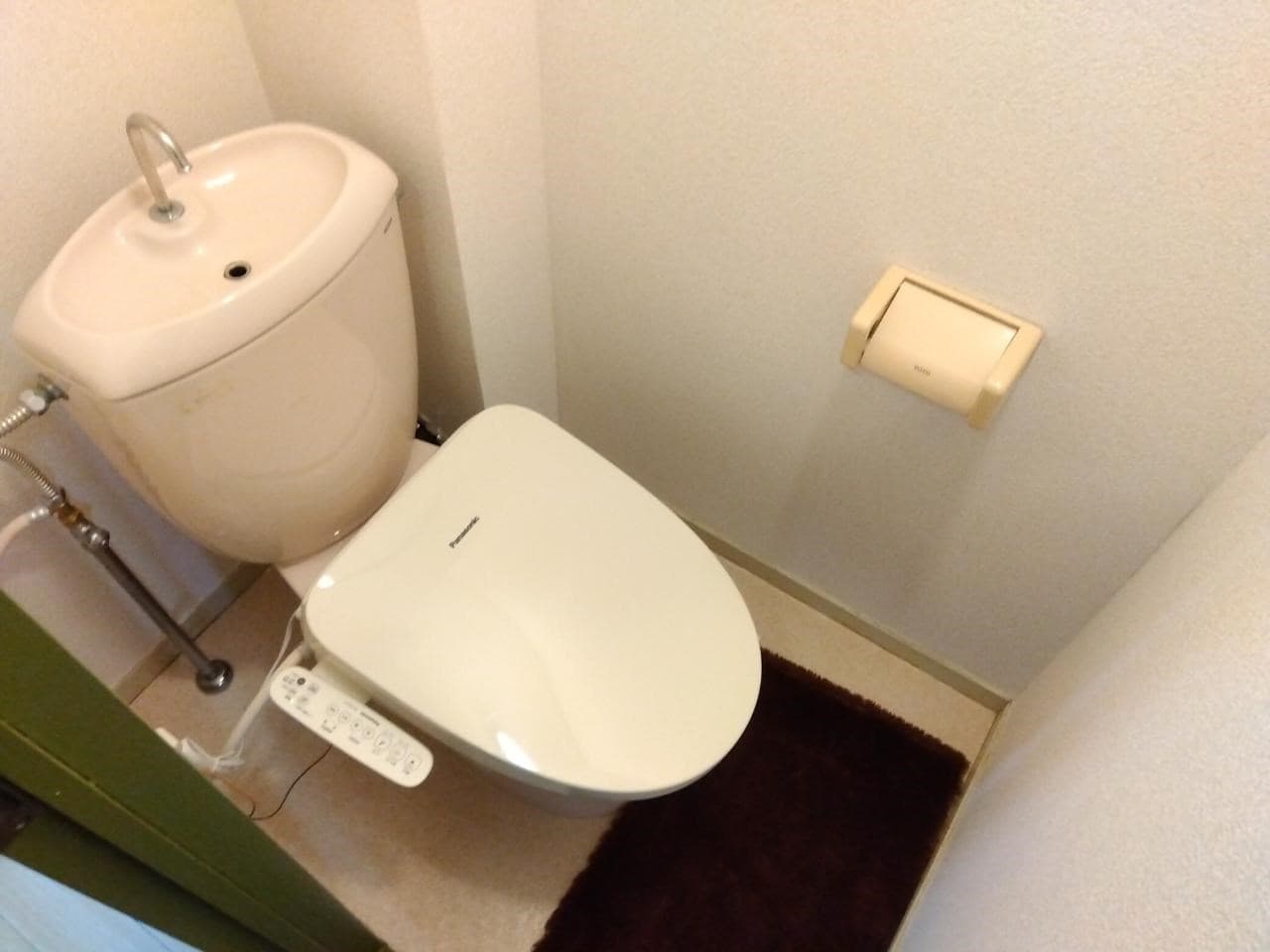 Room image 12