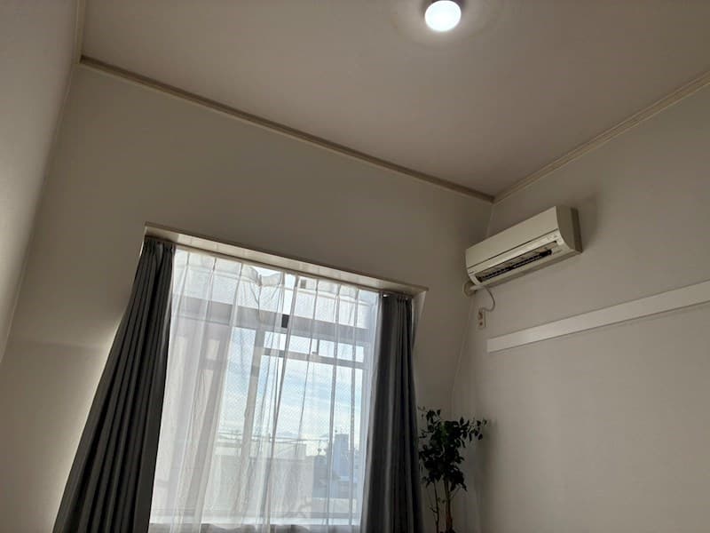 Room image 14