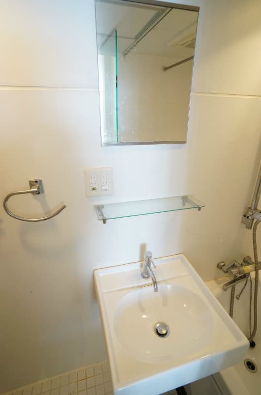 Room image 11