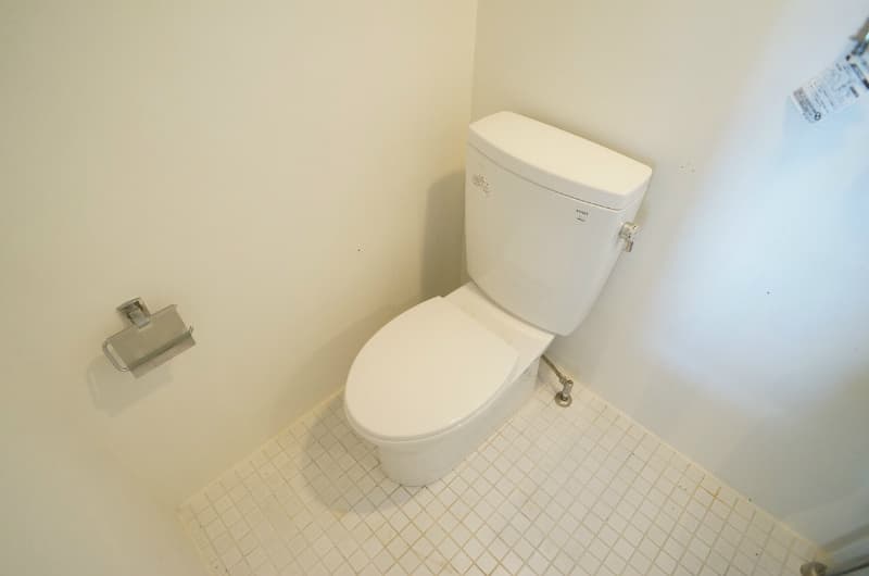Room image 12