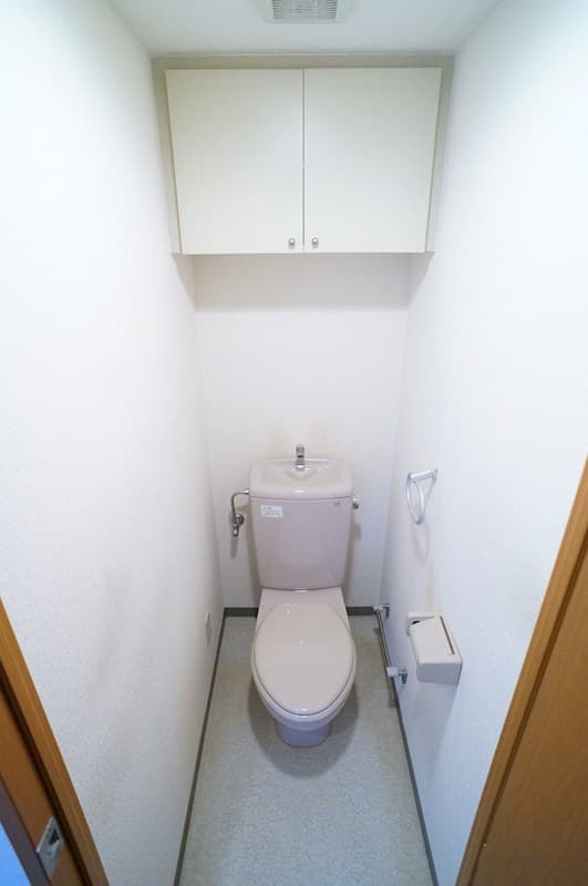Room image 16
