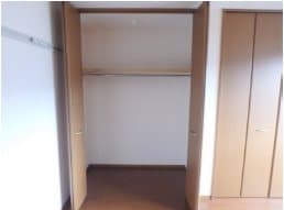 Room image 14