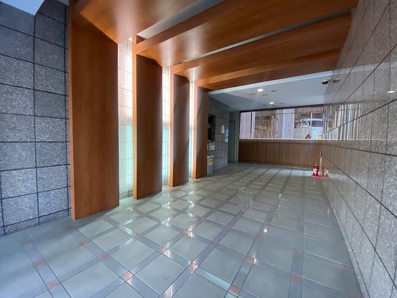 Room image 11