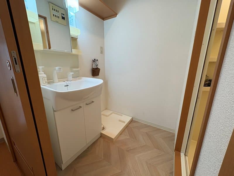 Room image 14