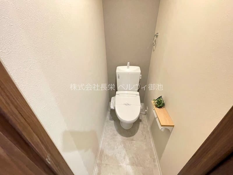 Room image 13