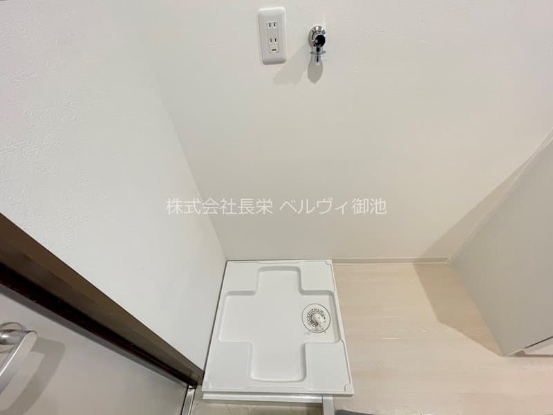Room image 14