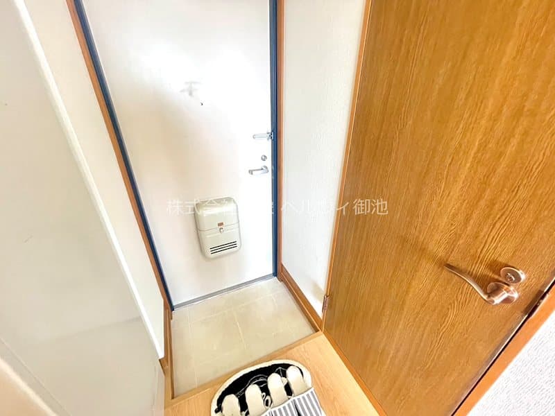 Room image 10
