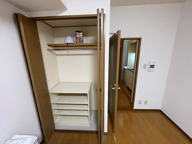 Room image 14