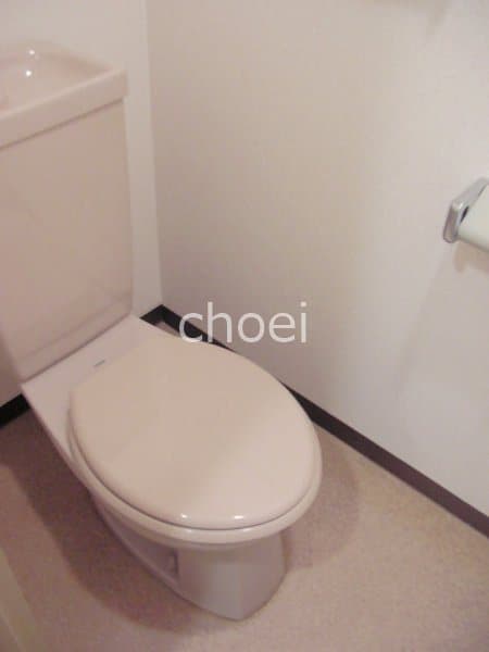 Room image 13