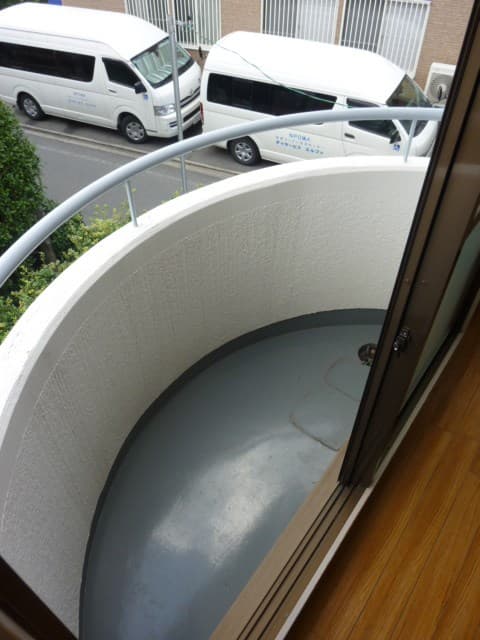 Room image 8