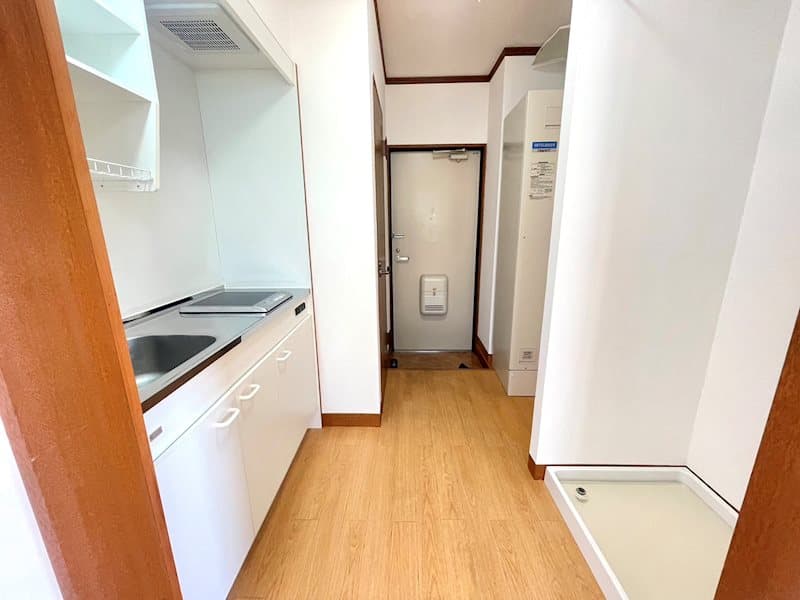 Room image 15