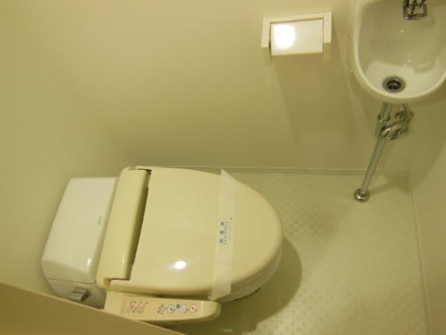 Room image 13