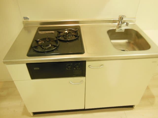Room image 15