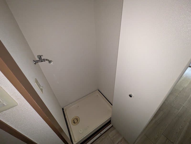 Room image 15
