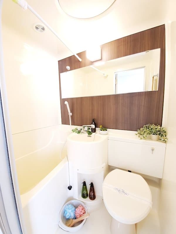 Room image 9