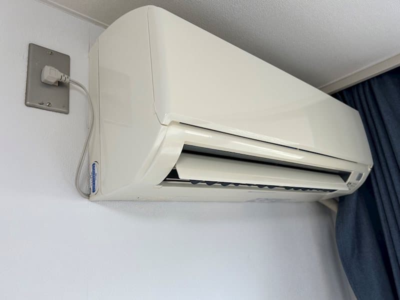 Room image 10