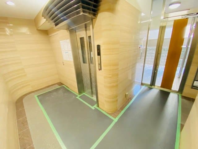 Room image 10