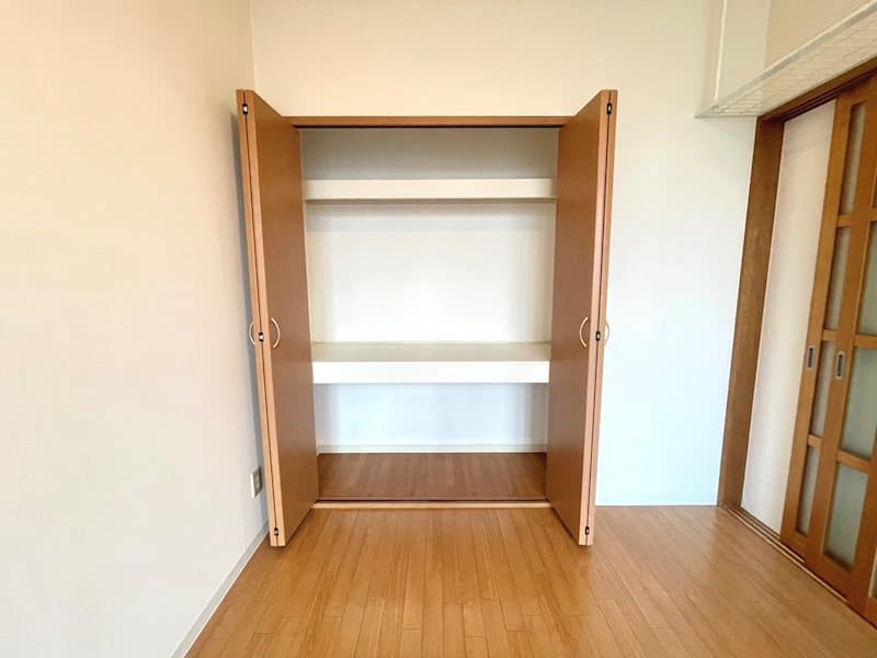 Room image 14