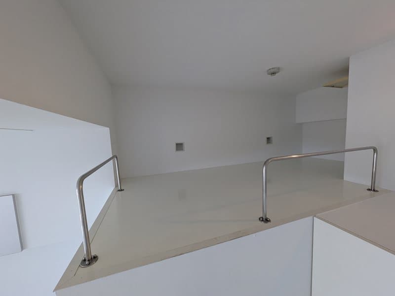 Room image 16