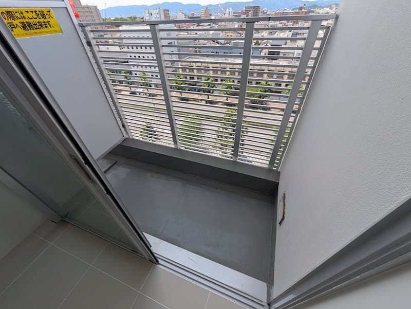 Room image 8