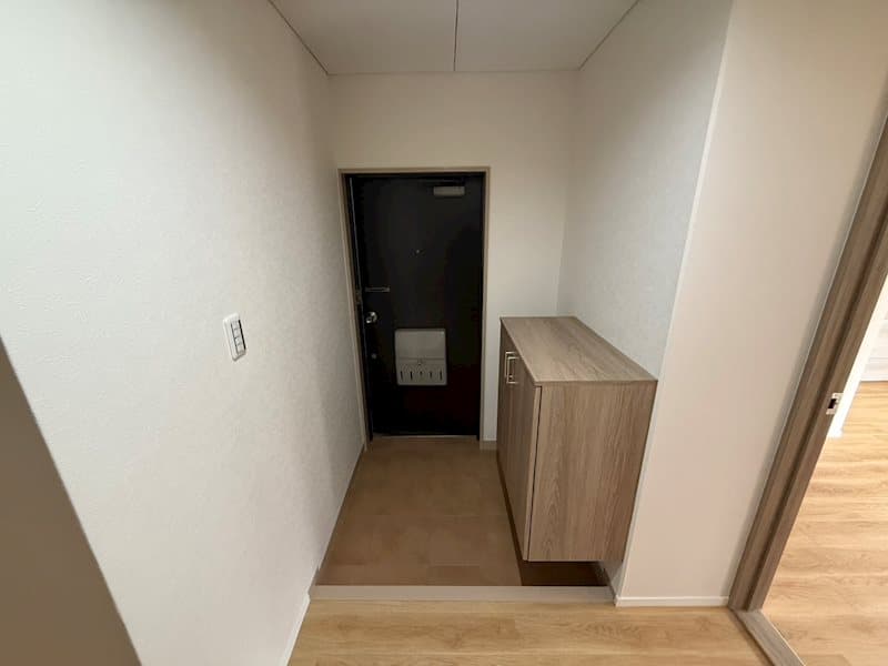 Room image 16