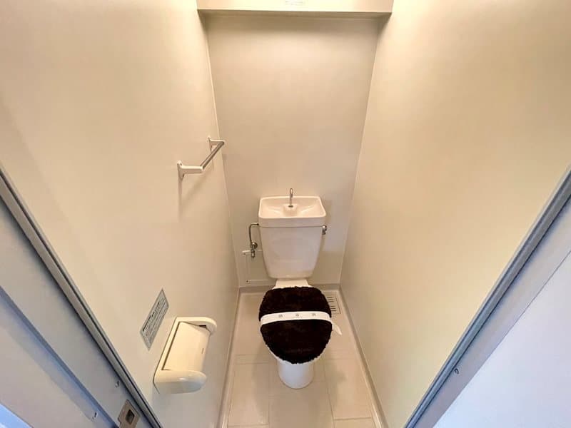 Room image 11