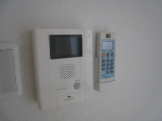 Room image 10