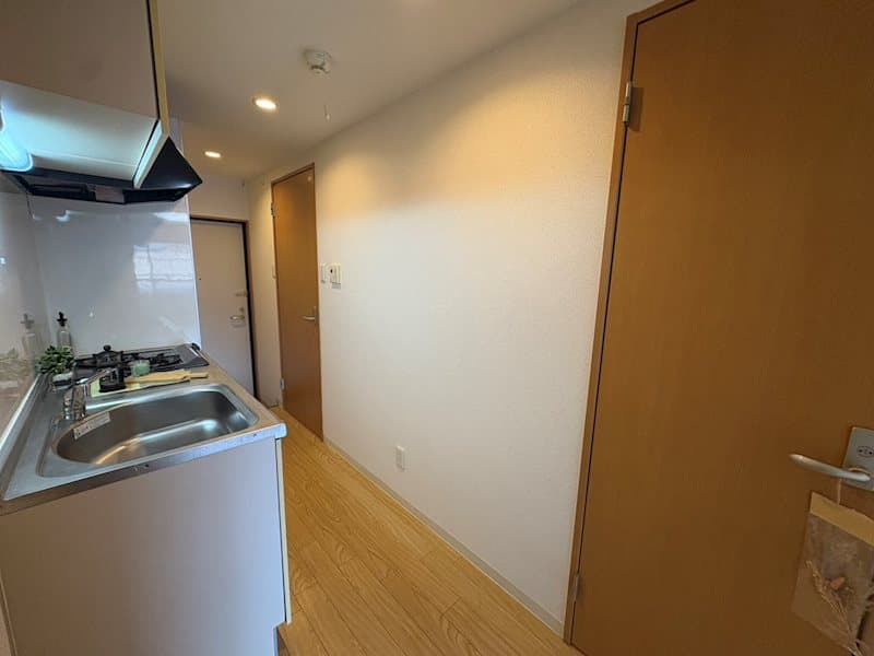 Room image 12