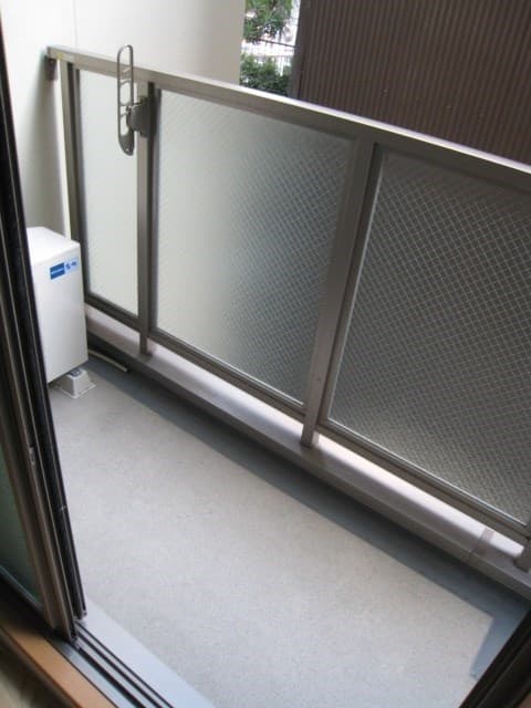Room image 8