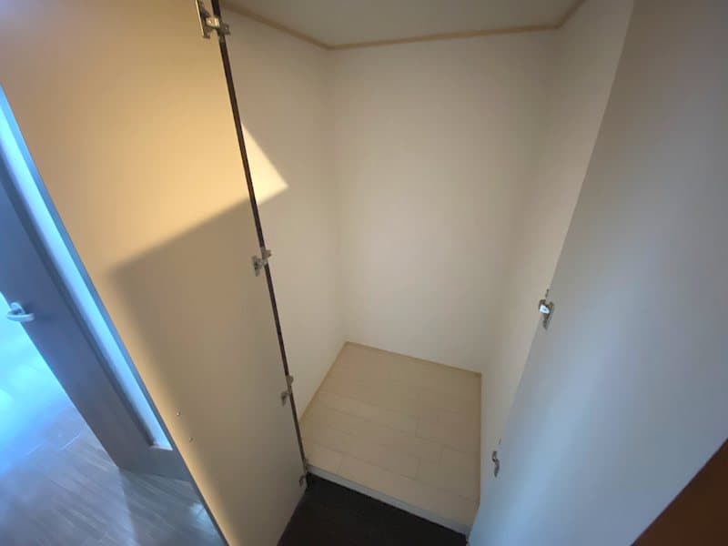 Room image 14