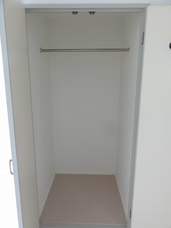 Room image 15