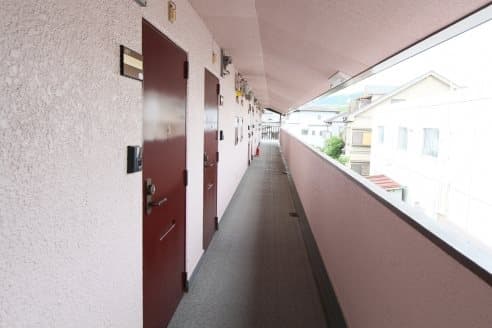 Room image 11