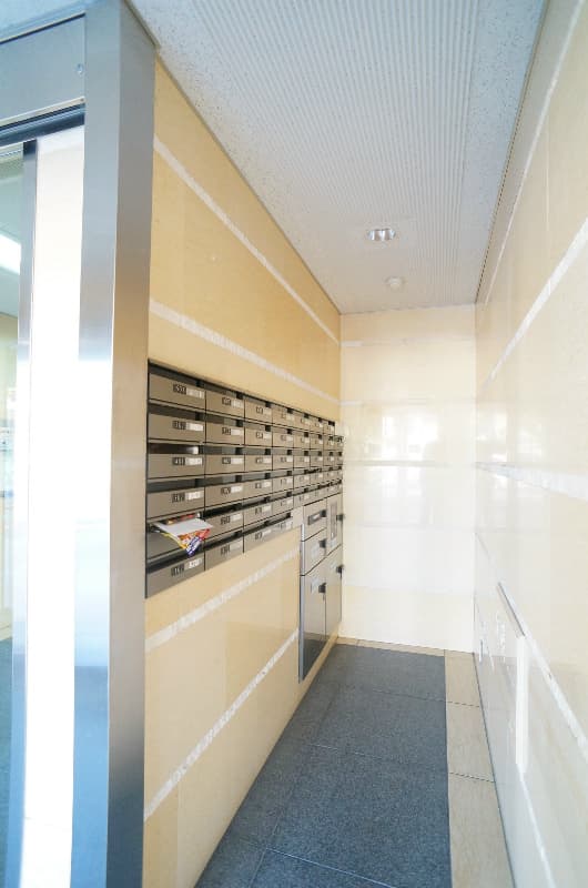 Room image 11