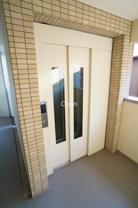 Room image 13