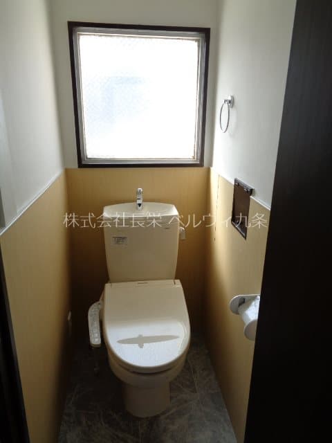 Room image 14