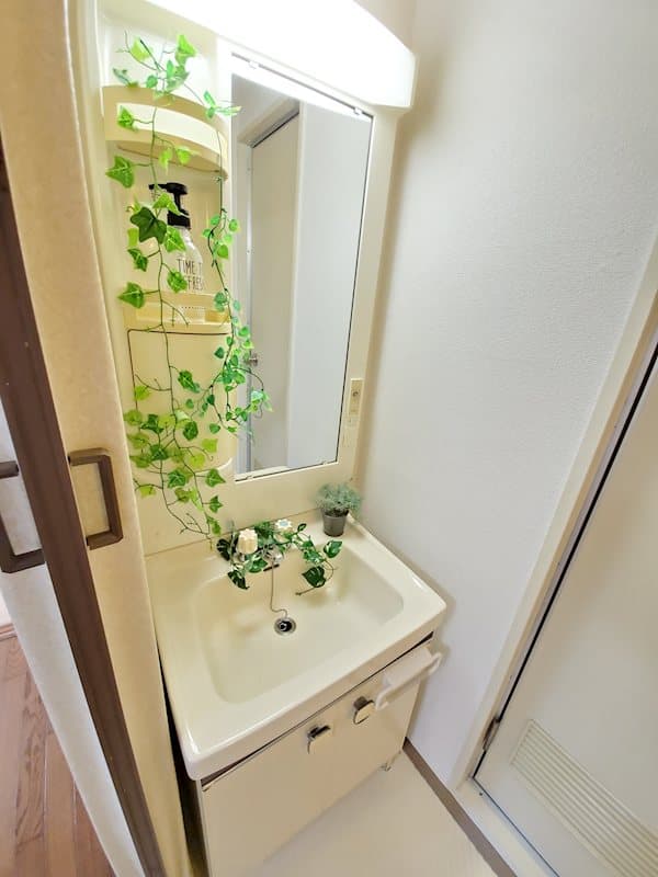 Room image 11