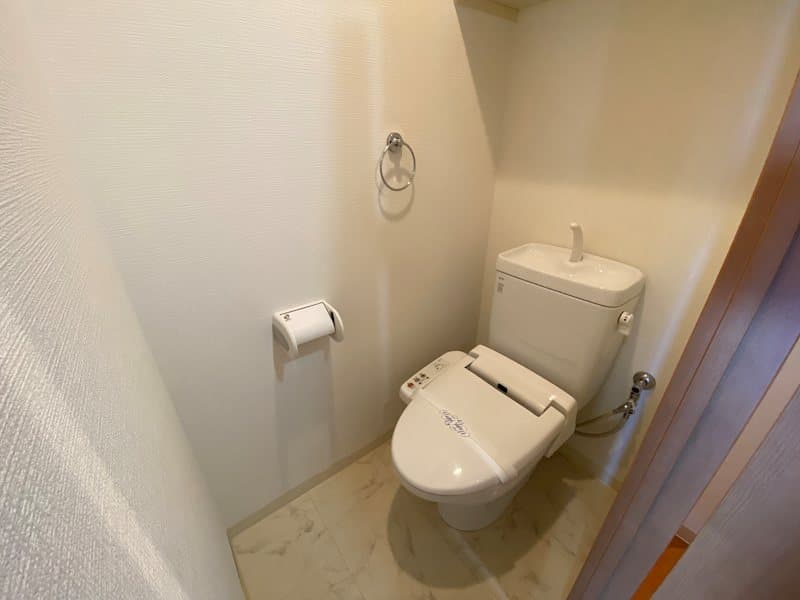 Room image 15