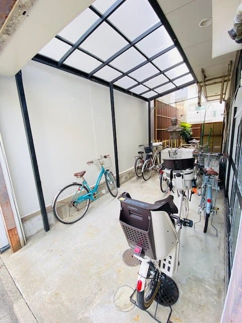 Room image 10