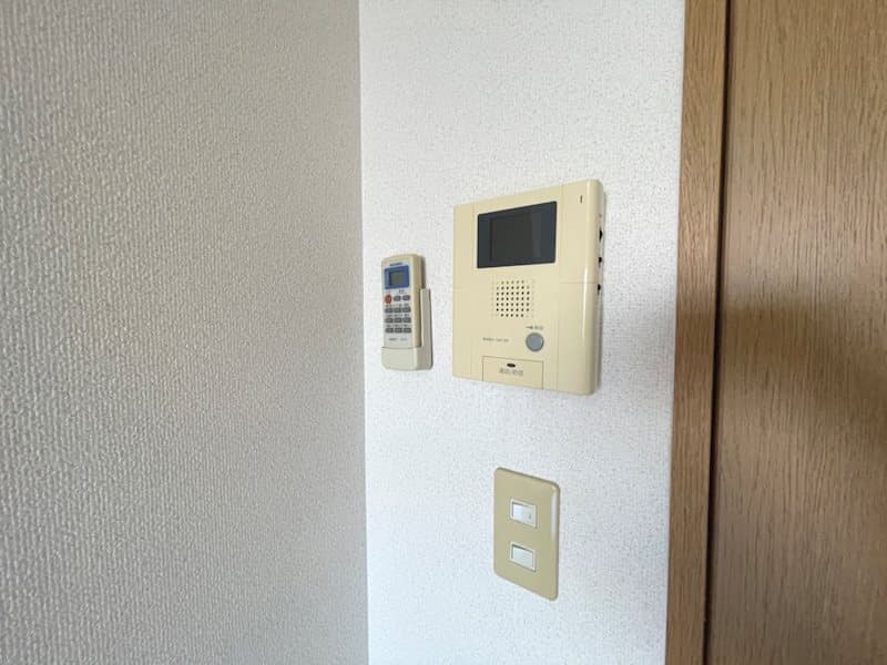 Room image 15