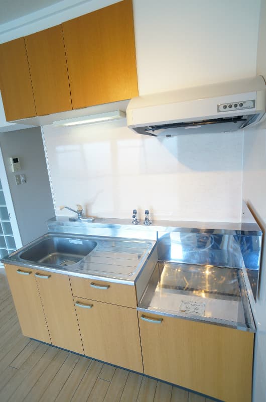 Room image 15