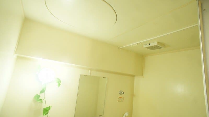 Room image 12