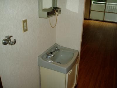 Room image 14