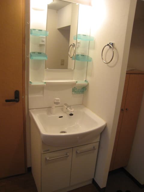 Room image 11